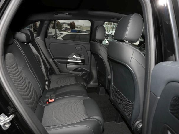 Mercedes-Benz GLA 220 d 4MATIC Progressive Night Panorama AHK Mercedes-Benz GLA 220 d 4MATIC Progressive Night Panorama AHK