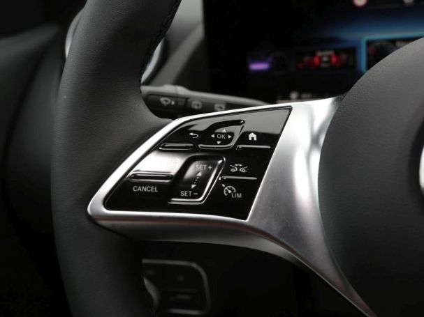 Mercedes-Benz GLA 220 d 4MATIC Progressive Night Panorama AHK