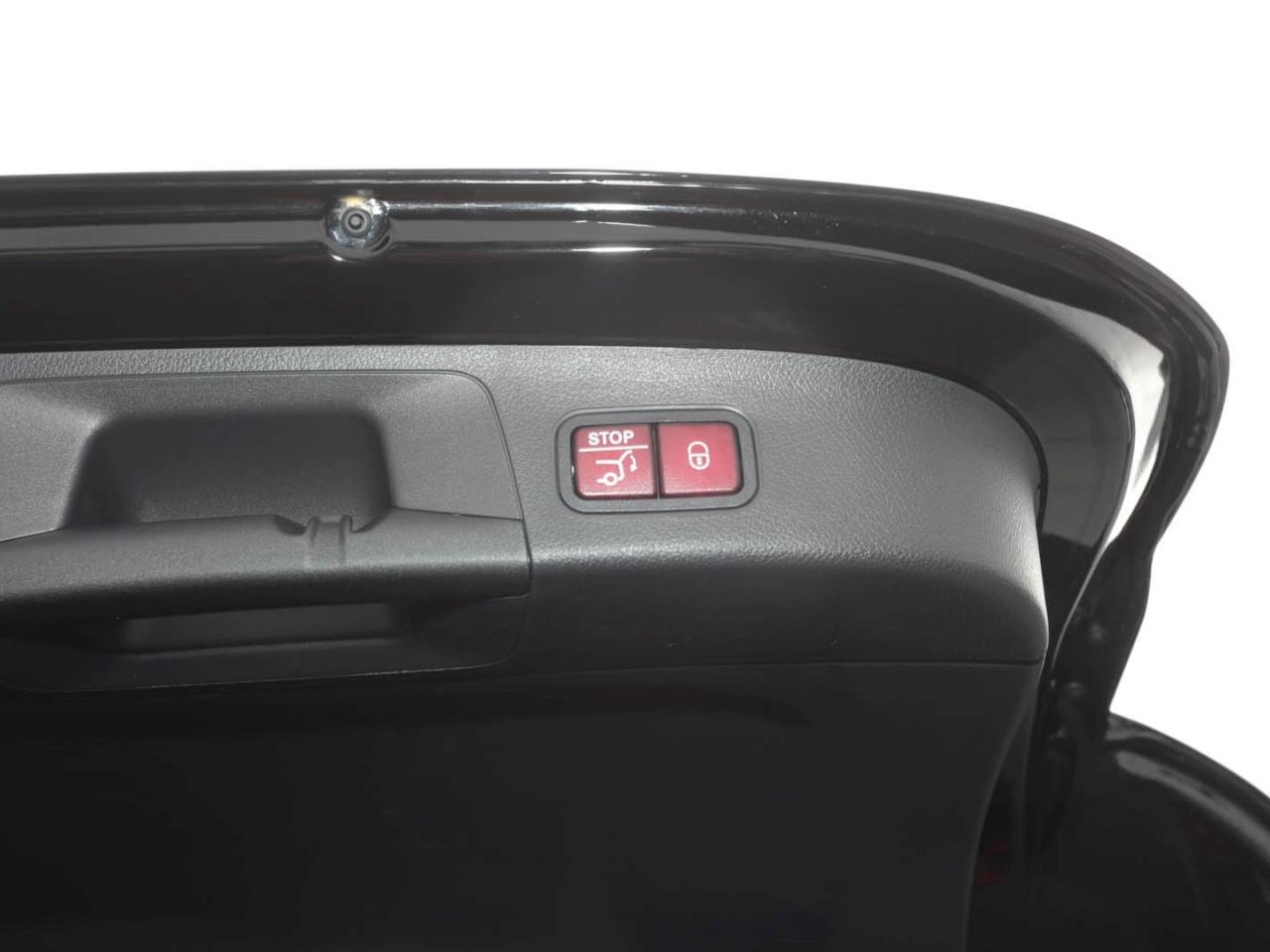 Mercedes-Benz GLA 220 d 4MATIC Progressive Night Panorama AHK