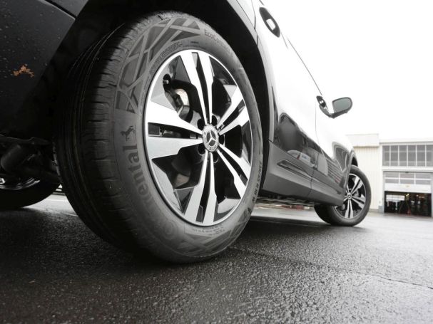 Mercedes-Benz GLA 220 d 4MATIC Progressive Night Panorama AHK Mercedes-Benz GLA 220 d 4MATIC Progressive Night Panorama AHK