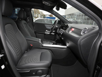 Mercedes-Benz GLA 220 d 4MATIC Progressive Night Panorama AHK