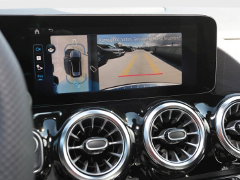 Mercedes-Benz GLA 220 d 4MATIC AMG Night Panorama AHK HUD 360°