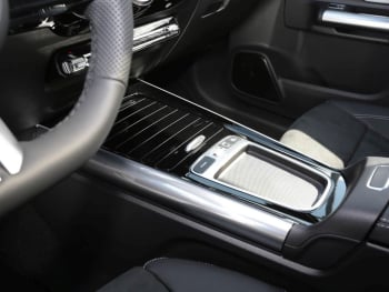 Mercedes-Benz GLA 220 d 4MATIC AMG Night Panorama AHK HUD 360°