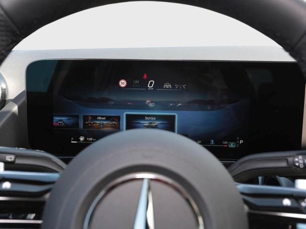 Mercedes-Benz GLA 220 d 4MATIC AMG Night Panorama AHK HUD 360°
