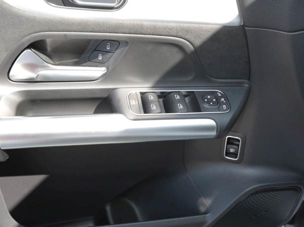 Mercedes-Benz GLA 220 d 4MATIC AMG Night Panorama AHK HUD 360°