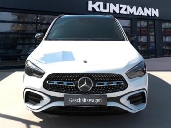 Mercedes-Benz GLA 220 d 4MATIC AMG Night Panorama AHK HUD 360°