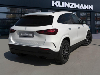 Mercedes-Benz GLA 220 d 4MATIC AMG Night Panorama AHK HUD 360°