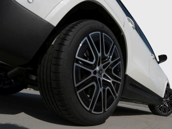 Mercedes-Benz GLA 220 d 4MATIC AMG Night Panorama AHK HUD 360°