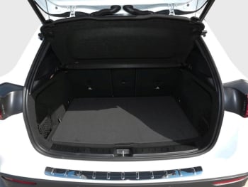 Mercedes-Benz GLA 220 d 4MATIC AMG Night Panorama AHK HUD 360°