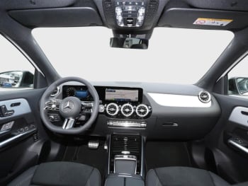 Mercedes-Benz GLA 220 d 4MATIC AMG Night Panorama AHK HUD 360°