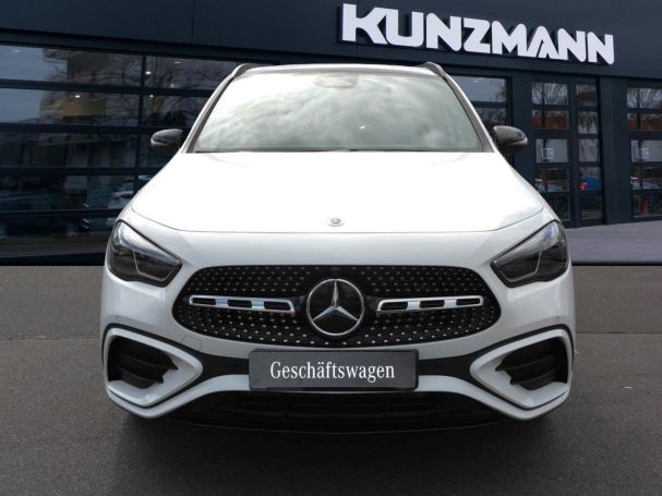 Mercedes-Benz GLA 220 d 4MATIC AMG Night Panorama AHK HUD 360° Mercedes-Benz GLA 220 d 4MATIC AMG Night Panorama AHK HUD 360°