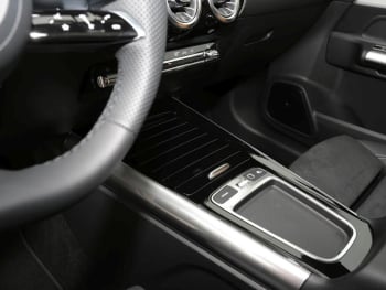 Mercedes-Benz GLA 220 d 4MATIC AMG Night Panorama AHK HeadUp