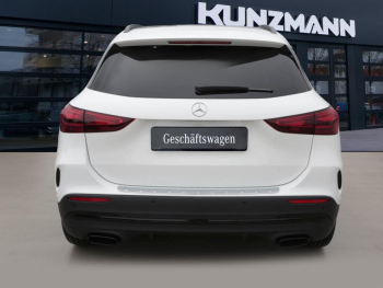 Mercedes-Benz GLA 220 d 4MATIC AMG Night Panorama AHK HeadUp