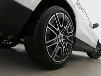 Mercedes-Benz GLA 220 d 4MATIC AMG Night Panorama AHK HeadUp