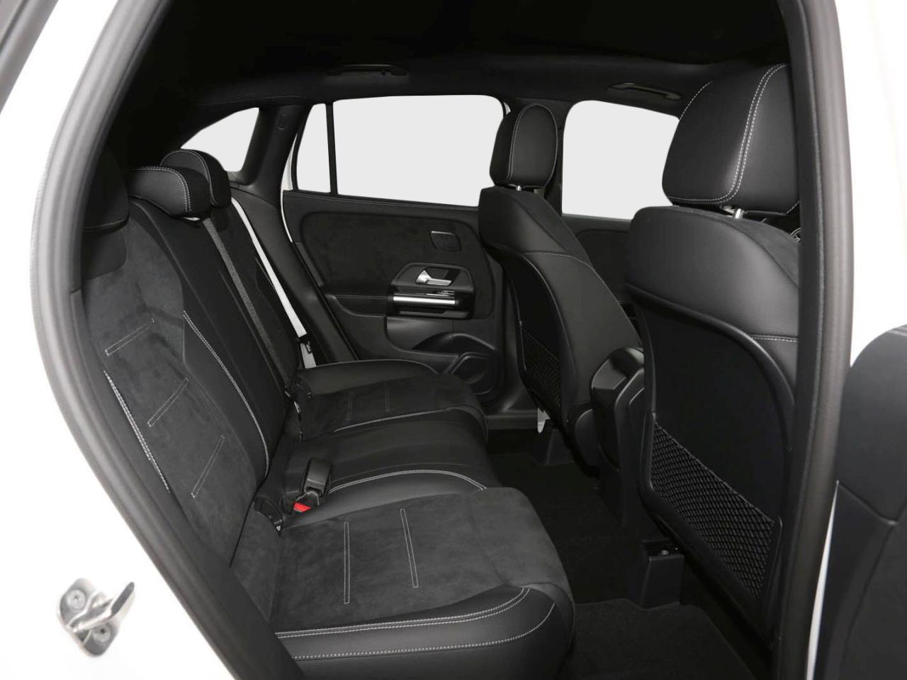 Mercedes-Benz GLA 220 d 4MATIC AMG Night Panorama HeadUp 360°