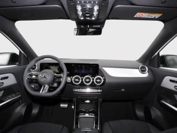 Mercedes-Benz GLA 220 d 4MATIC AMG Night Panorama HeadUp 360°