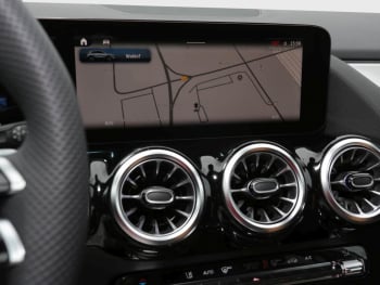 Mercedes-Benz GLA 220 d 4MATIC AMG Night Panorama HeadUp 360°