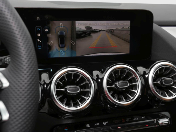 Mercedes-Benz GLA 220 d 4MATIC AMG Night Panorama HeadUp 360°