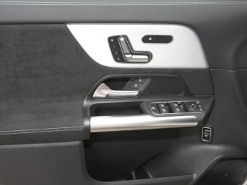 Mercedes-Benz GLA 220 d 4MATIC AMG Night Panorama HeadUp 360°