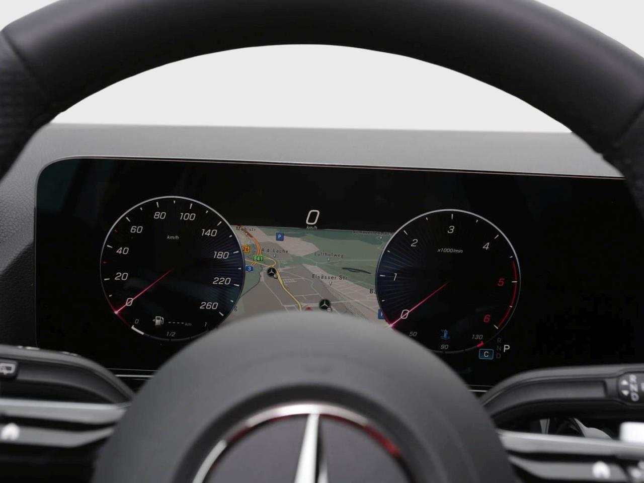 Mercedes-Benz GLA 220 d 4MATIC AMG Night Panorama HeadUp 360°