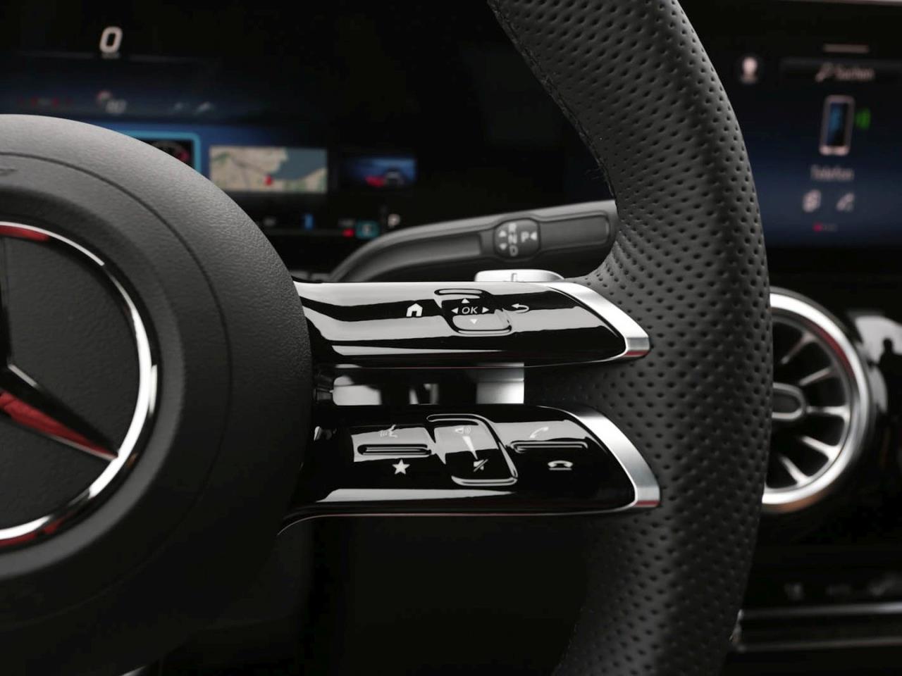 Mercedes-Benz GLA 220 d 4MATIC AMG Night Panorama HeadUp 360°