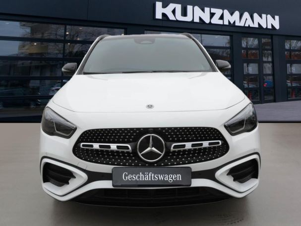 Mercedes-Benz GLA 220 d 4MATIC AMG Night Panorama HeadUp 360° Mercedes-Benz GLA 220 d 4MATIC AMG Night Panorama HeadUp 360°