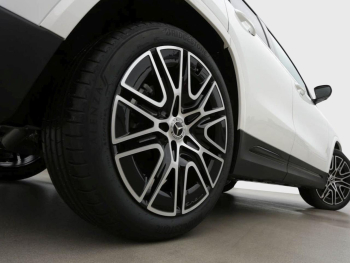 Mercedes-Benz GLA 220 d 4MATIC AMG Night Panorama HeadUp 360°