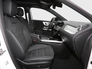 Mercedes-Benz GLA 220 d 4MATIC AMG Night Panorama HeadUp 360°