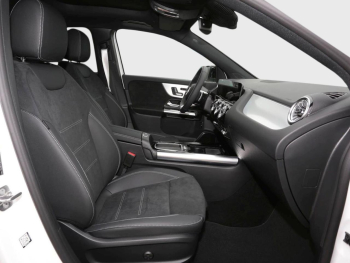 Mercedes-Benz GLA 220 d 4MATIC AMG Night Panorama HeadUp 360°