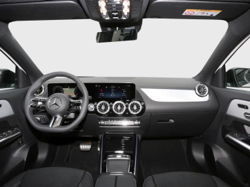 Mercedes-Benz GLA 220 d 4MATIC AMG Night Panorama 360° HeadUp