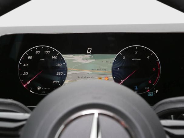 Mercedes-Benz GLA 220 d 4MATIC AMG Night Panorama 360° HeadUp Mercedes-Benz GLA 220 d 4MATIC AMG Night Panorama 360° HeadUp