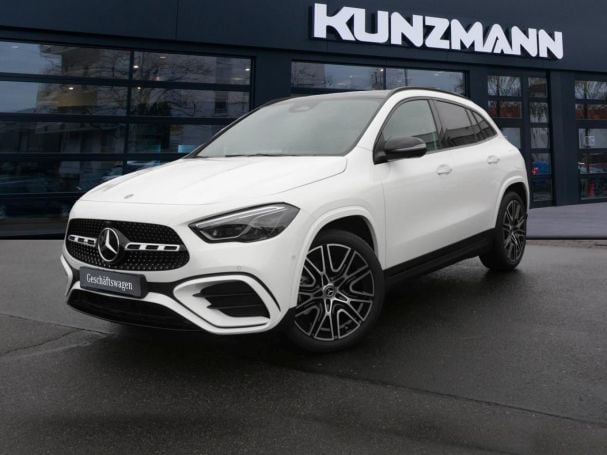 Mercedes-Benz GLA 220 d 4MATIC AMG Night Panorama 360° HeadUp Mercedes-Benz GLA 220 d 4MATIC AMG Night Panorama 360° HeadUp