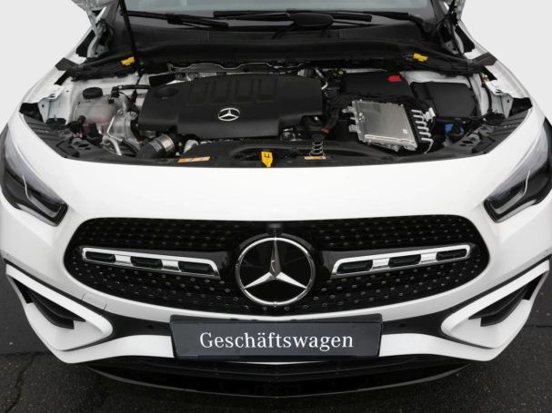Mercedes-Benz GLA 220 d 4MATIC AMG Night Panorama 360° HeadUp Mercedes-Benz GLA 220 d 4MATIC AMG Night Panorama 360° HeadUp