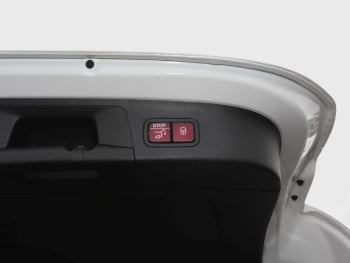 Mercedes-Benz GLA 220 d 4MATIC AMG Night Panorama 360° HeadUp