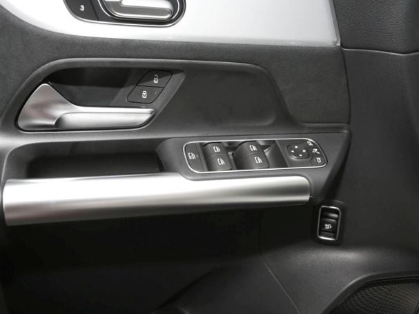 Mercedes-Benz GLA 220 d 4MATIC AMG Night Panorama 360° HeadUp