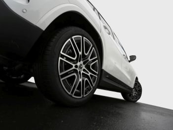 Mercedes-Benz GLA 220 d 4MATIC AMG Night Panorama 360° HeadUp