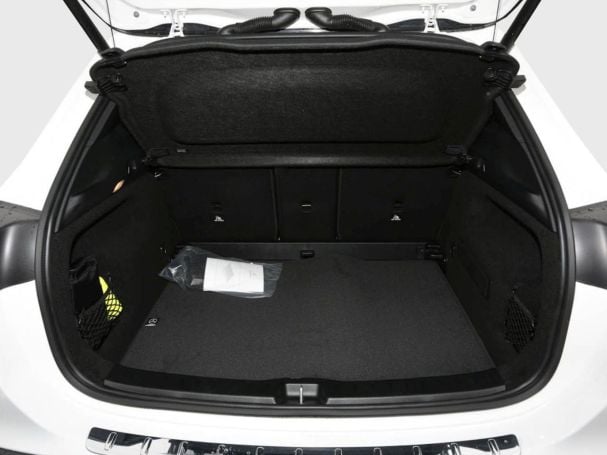 Mercedes-Benz GLA 220 d 4MATIC AMG Night Panorama 360° HeadUp