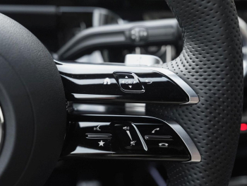 Mercedes-Benz GLA 220 d 4MATIC AMG Night Distronic Panorama