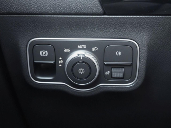 Mercedes-Benz GLA 220 d 4MATIC AMG Night Distronic Panorama