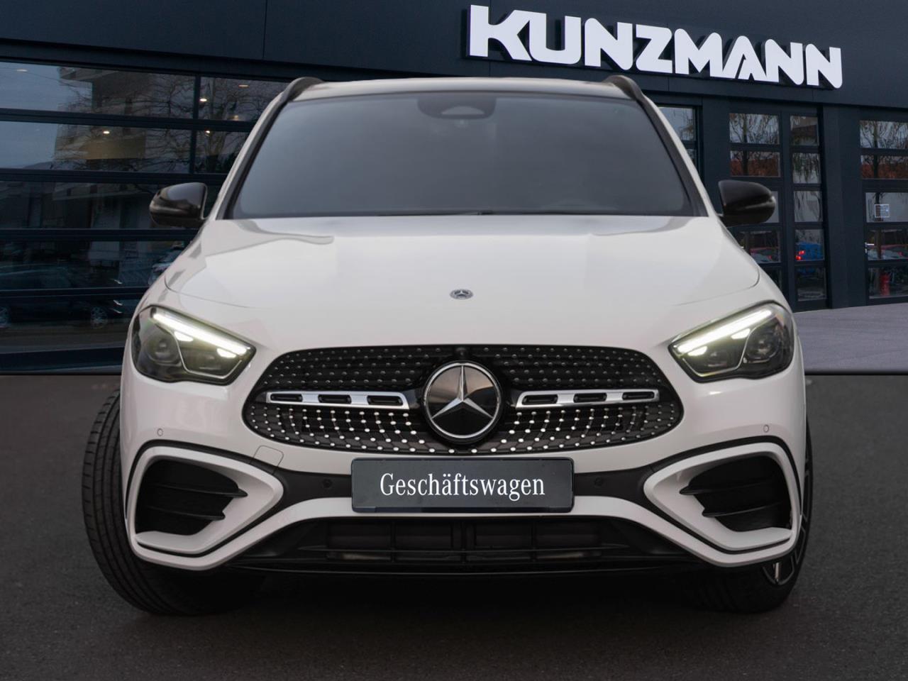 Mercedes-Benz GLA 220 d 4MATIC AMG Night Distronic Panorama