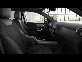 Mercedes-Benz GLA 220 d 4MATIC AMG Night Distronic Panorama