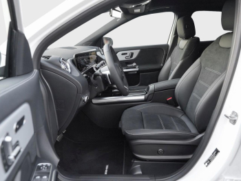 Mercedes-Benz GLA 220 d 4MATIC AMG Night Distronic Panorama