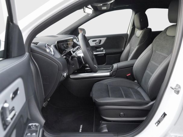 Mercedes-Benz GLA 220 d 4MATIC AMG Night Distronic Panorama