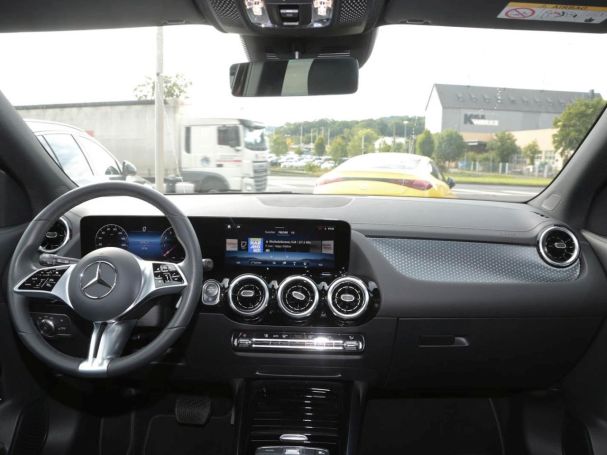 Mercedes-Benz GLA 250 4M Progressive Navi Panorama Memory AHK Mercedes-Benz GLA 250 4M Progressive Navi Panorama Memory AHK