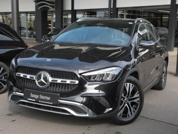 Mercedes-Benz GLA 250 4M Progressive Navi Panorama Memory AHK