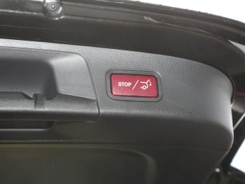 Mercedes-Benz GLA 250 4M Progressive Navi Panorama Memory AHK