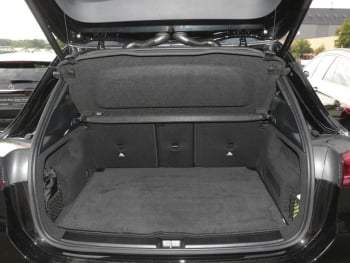 Mercedes-Benz GLA 250 4M Progressive Navi Panorama Memory AHK