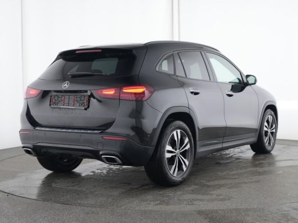 Mercedes-Benz GLA 250 4M Progressive Night Kamera EasyPack AHK