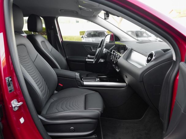 Mercedes-Benz GLA 250 4M Progressive Standhzg AHK Memory 360°