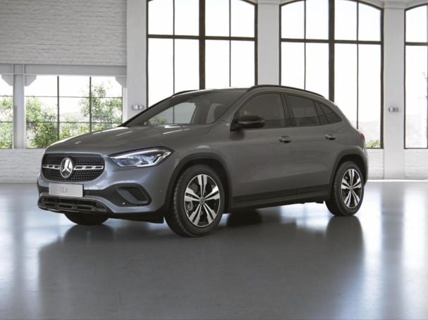 Mercedes-Benz GLA 250 4M Progressive Night Standheizung AHK